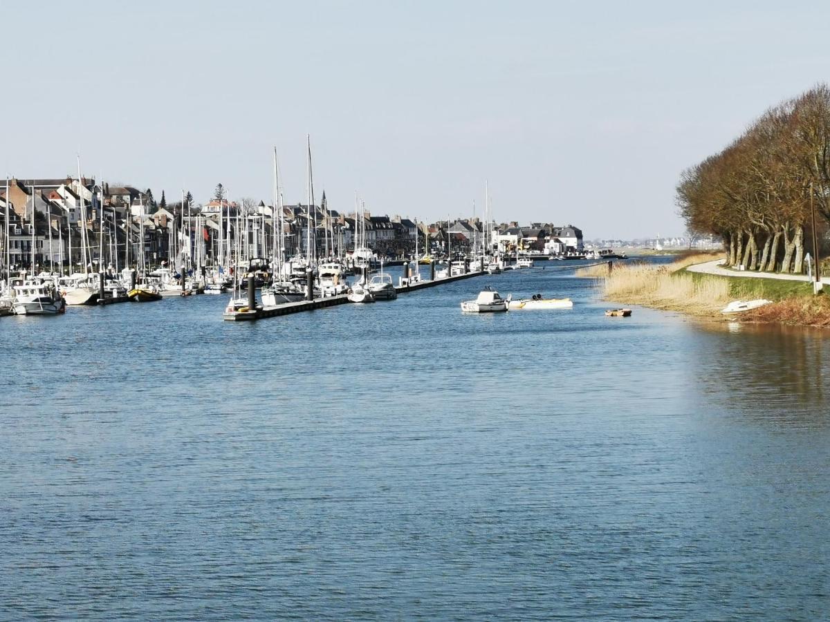 Le Temps D'Une Escale A St Wary Saint-Valéry-sur-Somme Exterior photo